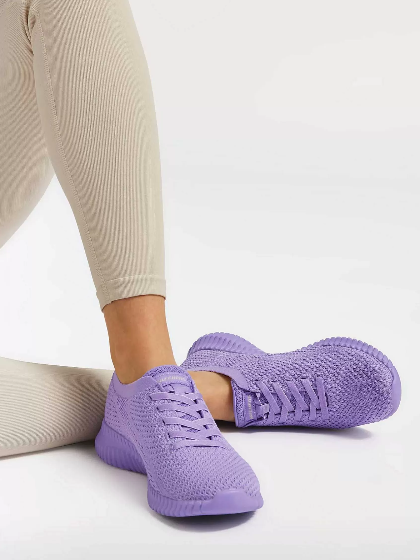 Skechers Sneakers>Social Muse - Happy Gal